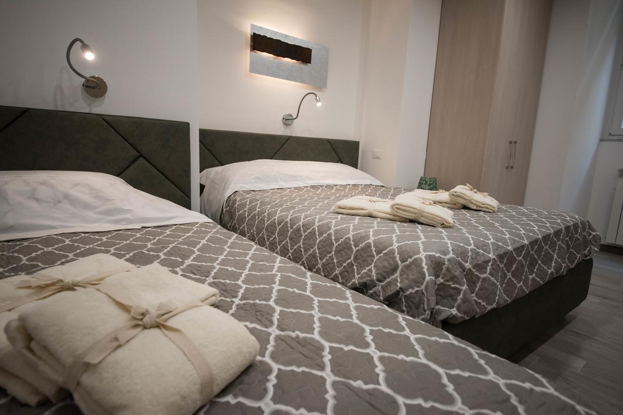 5 Terre Lodge La Spezia Eksteriør billede